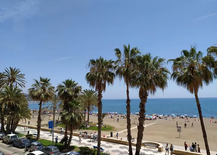 Sunbeach Malagueta * マラガ